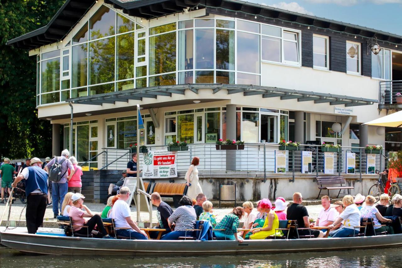 Spree. Hotel Am Hafen Luebbenau Exterior photo